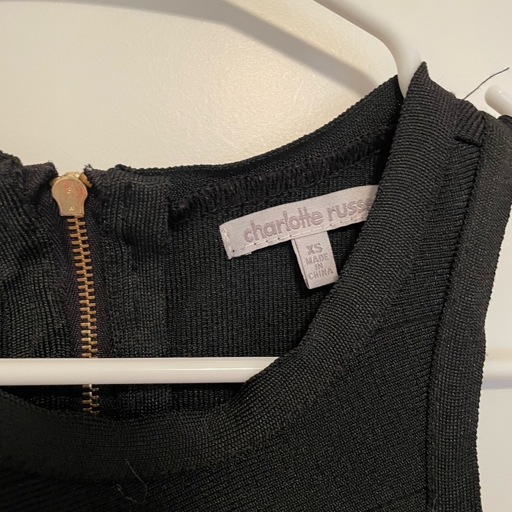 Crop top - Picture 3 of 3
